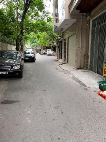Tôi bán nhà Ngõ 72 Nguyễn Trãi, KD ngày đêm,Thang Máy, dt 72m2 giá nhỉnh 14 tỷ