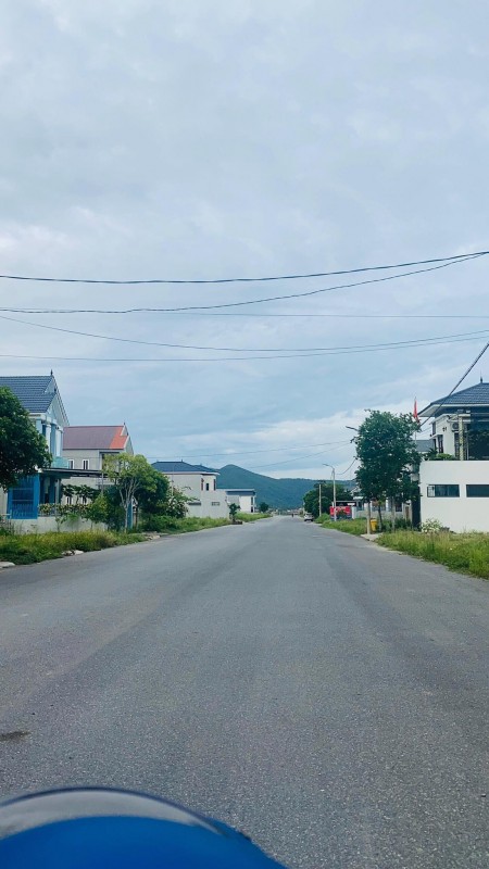 Đi đến slide 8