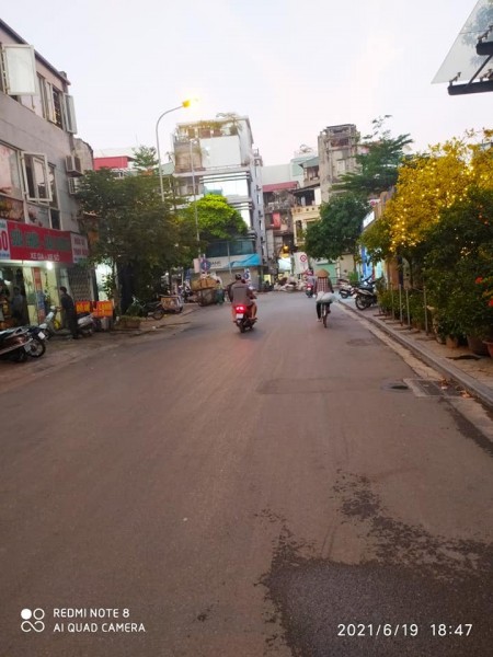Chính chủ bán nhà phố Tạ Quảng Bửu Hai Bà Trưng Kinh Doanh Sầm Uất Dt 36m Giá 3.9 Tỷ
