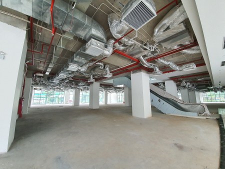 Chính chủ cho thuê MBKD chân đế chung cư Stellar Garden 35 Lê Văn Thiêm, Thanh Xuân