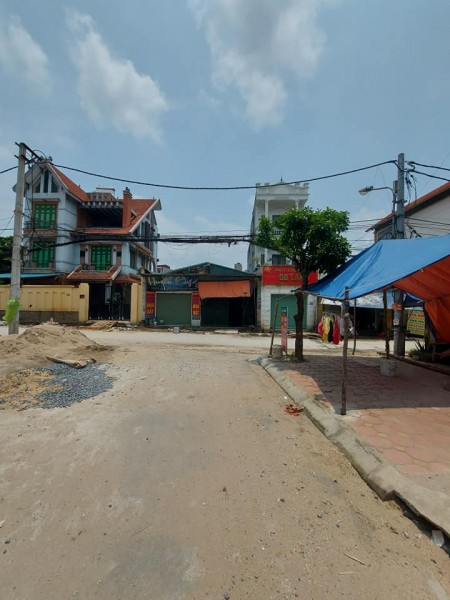 Siêu hot Bán đất LK Dương Nội, lô góc mặt phố kinh doanh, diện tích 48m2, giá 4.2 tỷ