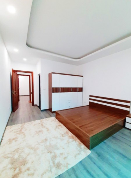 Bán nhà Hồ Tùng Mậu, mới đẹp tặng nội thất cao cấp, dt 46m2, 4 tầng, mt 4m, giá chỉ 4.3 tỷ