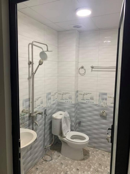 Nhà nguyên căn Trịnh Văn Bô ô tô khu an sinh đỉnh diện tích 40m2 giá bán 2.8 tỷ, lhcc