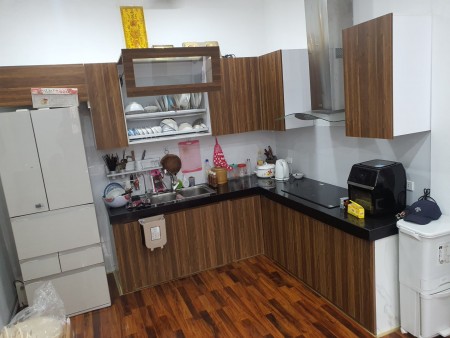 Bán nhà phố Nguyễn Trãi, thông 3 ngõ, dt 45m2, mt 3.7m, giá bán 3.95 tỷ, kiến trúc đẹp