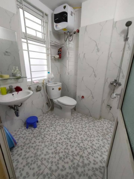 Bán nhà Mai Dịch, ngõ Khả Trạc diện tích 30m2, 5 tầng, mt 5m, giá 3.4 tỷ, lh 0975513371