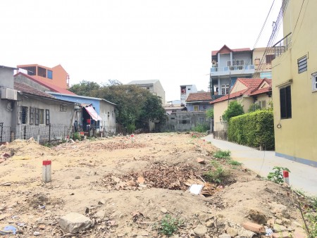 Đất 2 mặt tiền kiệt ô tô 119 Hùng Vương, Phường Phú Hội, trung tâm thành phố giá sốc