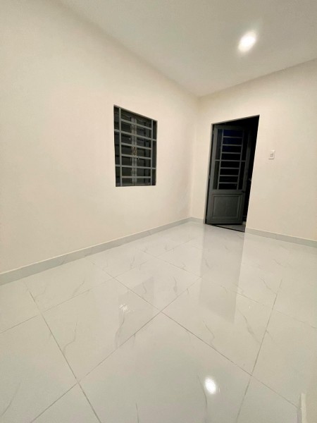 Cần bán gấp Nhà 1 trệt 1 lầu dt 24m2 giá bán 2.7 tỷ Nguyễn Du, Phường 7, Quận Gò Vấp
