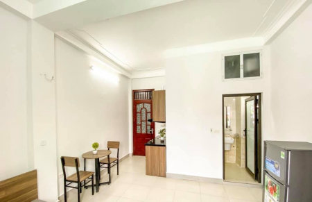 Nhà đẹp, phố Bạch Mai diện tích sử dụng 30m2, 4 tầng, mặt tiền 7m2, giá bán 1,6 tỷ.