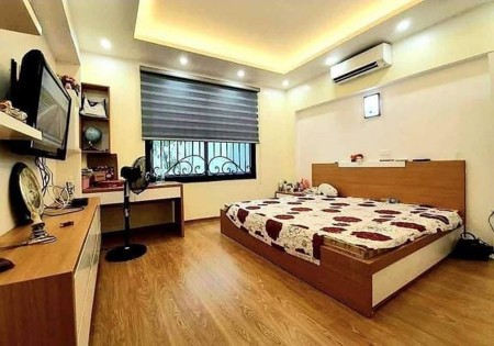 Bán gấp chung cư mini Hai Bà Trưng 10 phòng khép kín, dòng tiền 500 triệu/năm