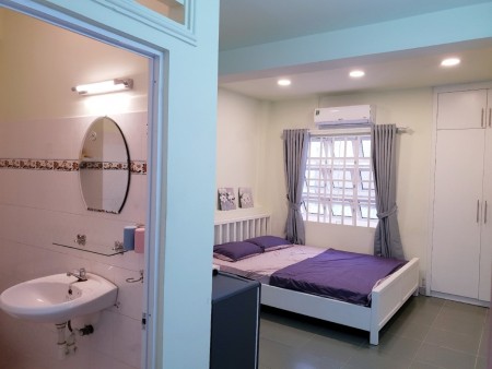 Hẻm xe hơi, Lê Văn Sỹ, Quận 3, 60m2, 5 tầng, 6 phòng thuê 30 triệu/tháng