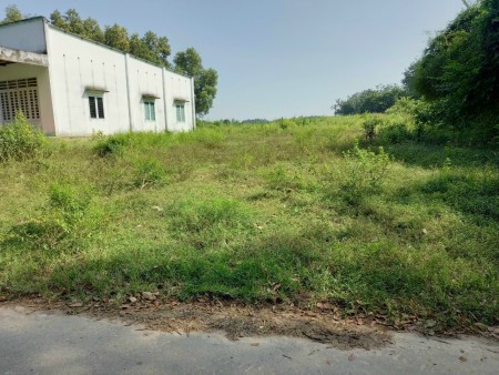 Mặt tiền Tăng Thị Hội xã An Nhơn Tây cách TL7 150m đường thông khu dân cư đăng ký thổ cư