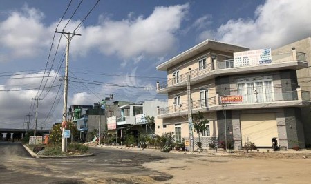 Đất nền 100m2 khu dân cư Hải Sơn kế chợ Hưng Long sổ hồng riêng giá thương lượng