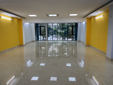 Văn phòng cho thuê đa diện tích 40m2-60m2-220m2, tại 45 Trần Thái. Tông, Cầu Giấy, lh 0974 352 961