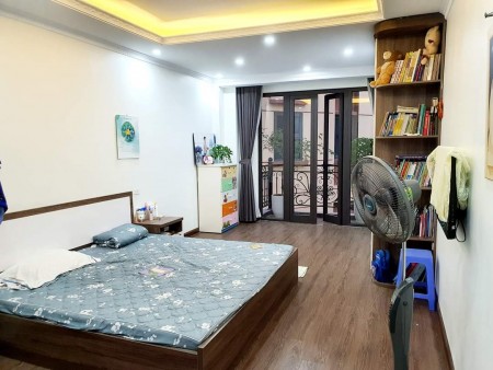 Nhà trung tâm Đa Sỹ, nở hậu, thoáng sáng oto cách 20m, dt 36m2, giá bán 2.4 tỷ