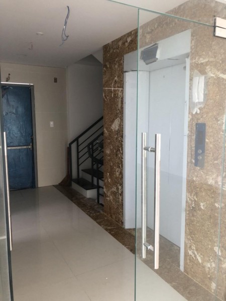 Cho thuê Building 2 mặt tiền Hầm 7 sàn diện tích sử dụng 1200m2 khu trung tâm Quận 2