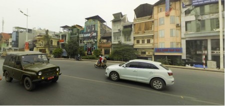 Mặt phố Nghi Tàm, kinh doanh tấp nập, 6 tầng thang máy, tặng Full nội thất xịn xò