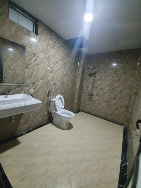 Nhà mới đẹp lô góc vào ở luôn đường Phan Đình Giót, Thanh Xuân, dt 52m2, tiện ích xung quanh
