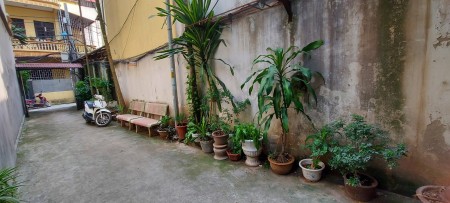 Chính chủ cần bán nhà phố Bằng Liệt, diện tích 39m2, đúc 4 tầng thoáng, giá bán 2.85 tỷ