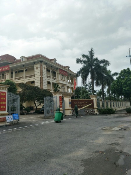 Đi đến slide 4