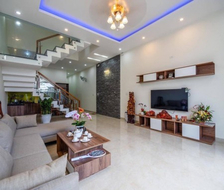 Bán nhà nguyên căn Khâm Thiên, thiết kế đỉnh cao, diện tích sử dụng 58m2, giá bán 5.5 tỷ