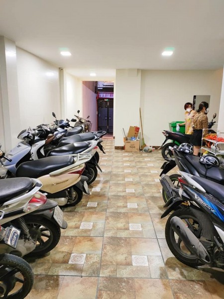 Bán tòa nhà 7 tầng Thái Hà cho thuê 72 triệu/tháng, giá bán nhỉnh 13 tỷ, liên hệ 0983483468