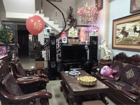 Bán nhà đường Ngô Quyền, ph. Phạm Ngũ Lão, TP HD, 96m2, mt 5m, 4.5 tầng, giá cực ok