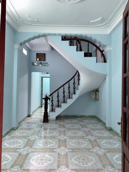 Bán nhà Tam Trinh, Quận Hoàng Mai cạnh siêu thị Metro, giá bán 2,8 tỷ, lh 0904183351