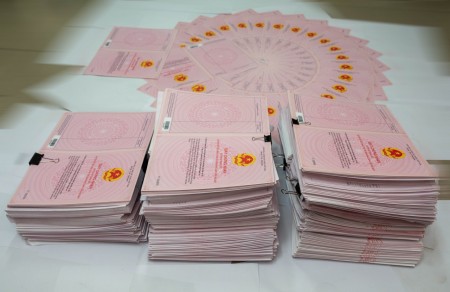 Đi đến slide 2