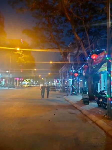 Đi đến slide 2