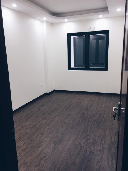Bán nhà 5 tầng ngõ Ô tô Chùa Bộc diện tích 45m2 mặt tiền 6.1m giá 6.7 tỷ Lh 0386380199