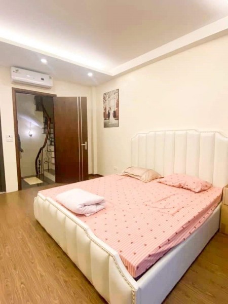 Bán nhà Trần Phú Hà Đông, diện tích sử dụng 35m2 đúc kiên cố bao rộng 5 tầng, khu dân cư