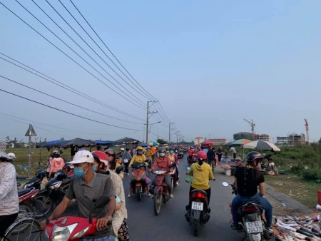 Đi đến slide 4