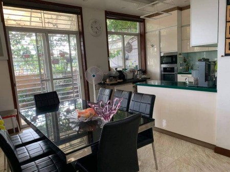 Chính chủ bán nhà dt 78m2, mt 7m, ô tô Gia Thụy, Long Biên, giá bán 12 tỷ, lh 0975299567