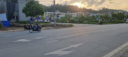 Bán đất Chính chủ tại thành phố Lào Cai, giá thoả thuận, khu dân trí cao, hàng xóm văn minh
