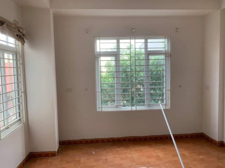 Bán nhà mặt phố, Lô Góc, ô tô tránh, kinh doanh, Yên Nghĩa Hà Đông 49m chỉ 2.65 tỷ