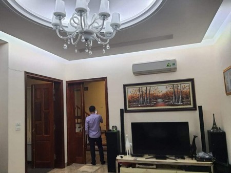 Bán nhà siêu hiếm phân lô, Lương Thế Vinh diện tích 64m2 nhà cấp 4 giá chỉ 4,7 tỷ