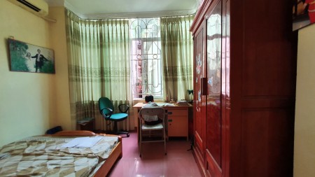 Bán nhà nguyên căn Minh Khai, dt 38m2 đúc 3 tầng, giá 2.75 tỷ ngõ thoáng, kinh doanh sầm uất