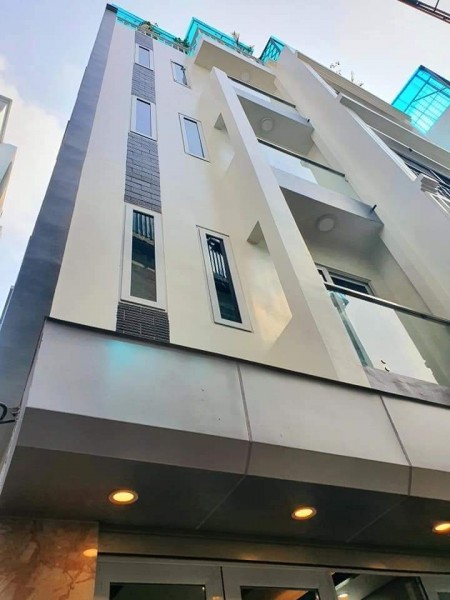 Bán nhà khu phân lô phố Yên Lạc, Hai Bà Trưng, dt 65m2, ô tô đỗ cửa, giá bán nhanh 6.6 tỷ