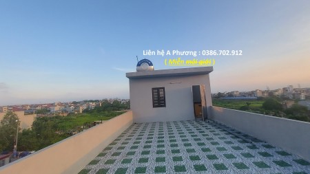 Chuyển công tác bán nhà Nguyễn Công Trứ diện tích 40m2, 5 tầng đúc kiên cố, giá chỉ 3 tỷ