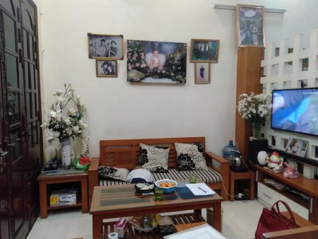 Bán nhà đường Ngô Quyền Hà Đông nhà thoáng sáng tuyệt với dt 34m2, giá 2.65 tỷ, lhcc