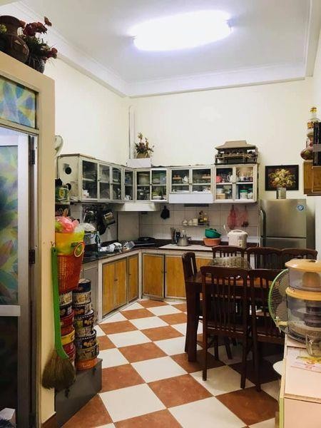 Bán nhà Nguyễn Trãi, Thanh Xuân, dt 43m2, vị trí tốt, gần phố, giá chào 4.3 tỷ. LH 0966456918.