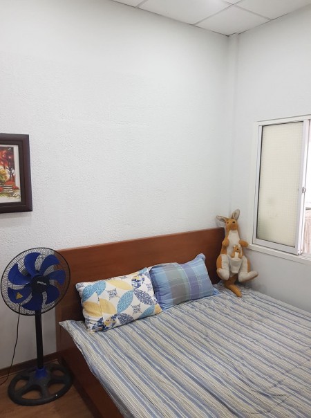 Nhà nguyên căn cần bán Tô Hiến Thành, Quận 10, diện tích 40m2, ngang 4m, có 3 phòng ngủ