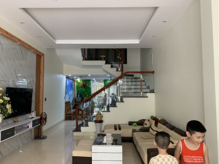 Bán Nhà Khu Đô Thị An Phú 2 thành phố Hải Dương, đường lớn, xe ra vào thoải mái, khu dân cư