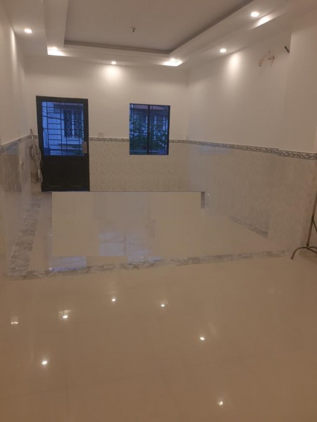 Nhà hẻm xe hơi Vuông Vức, diện tích 4m x 17m vào ở liền chần chờ chi, miễn trung gian