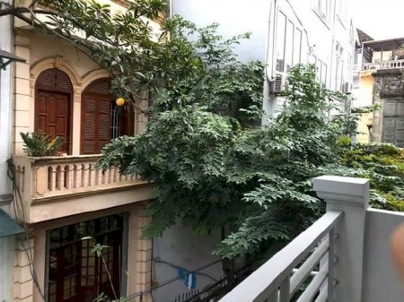 Nhà cực phẩm cách Phố Đại La 20m ngõ trước nhà cực rộng nở hậu thoáng trước sau