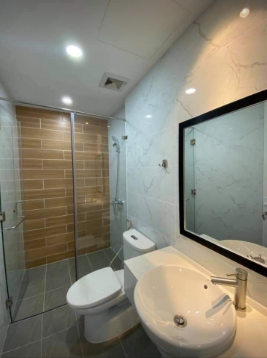 Bán nhà siêu phẩm Hồ Thị Kỷ dt 40m2 5 tầng giá chỉ 6 Tỷ Quận 10, liên hệ 0708488935