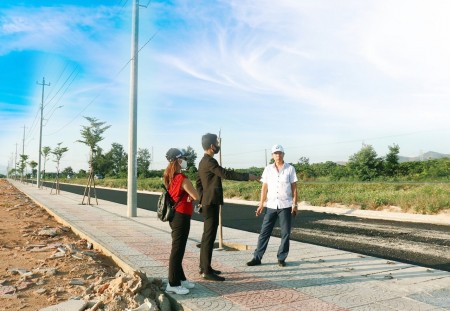 Duy nhất, 2 lô ngoại giao Mega City Kon Tum, liền kề diện tích 340m2, giá sụp hầm