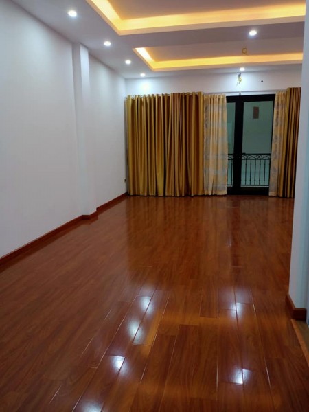 Bán nhà MP Khâm Thiên 90m 4t mt 4.5m chỉ 25.6 tỷ Đống Đa