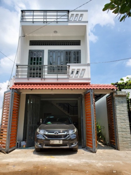 Bán nhà nguyên căn đường Tô Ký huyện Hóc Môn, hẻm 6m, diện tích 5x20m, giá chỉ 4.8 tỷ