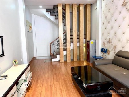 Cần bán Nhà Đẹp đất vàng đường 19/5 Văn Quán, 33m2, 4 tầng, 2,65 tỷ.